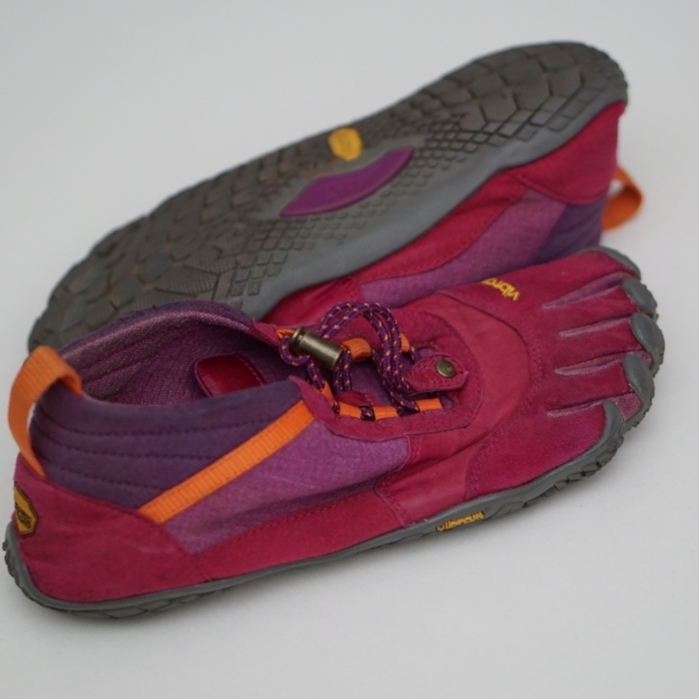 Vibrams Light Hiking Shoes